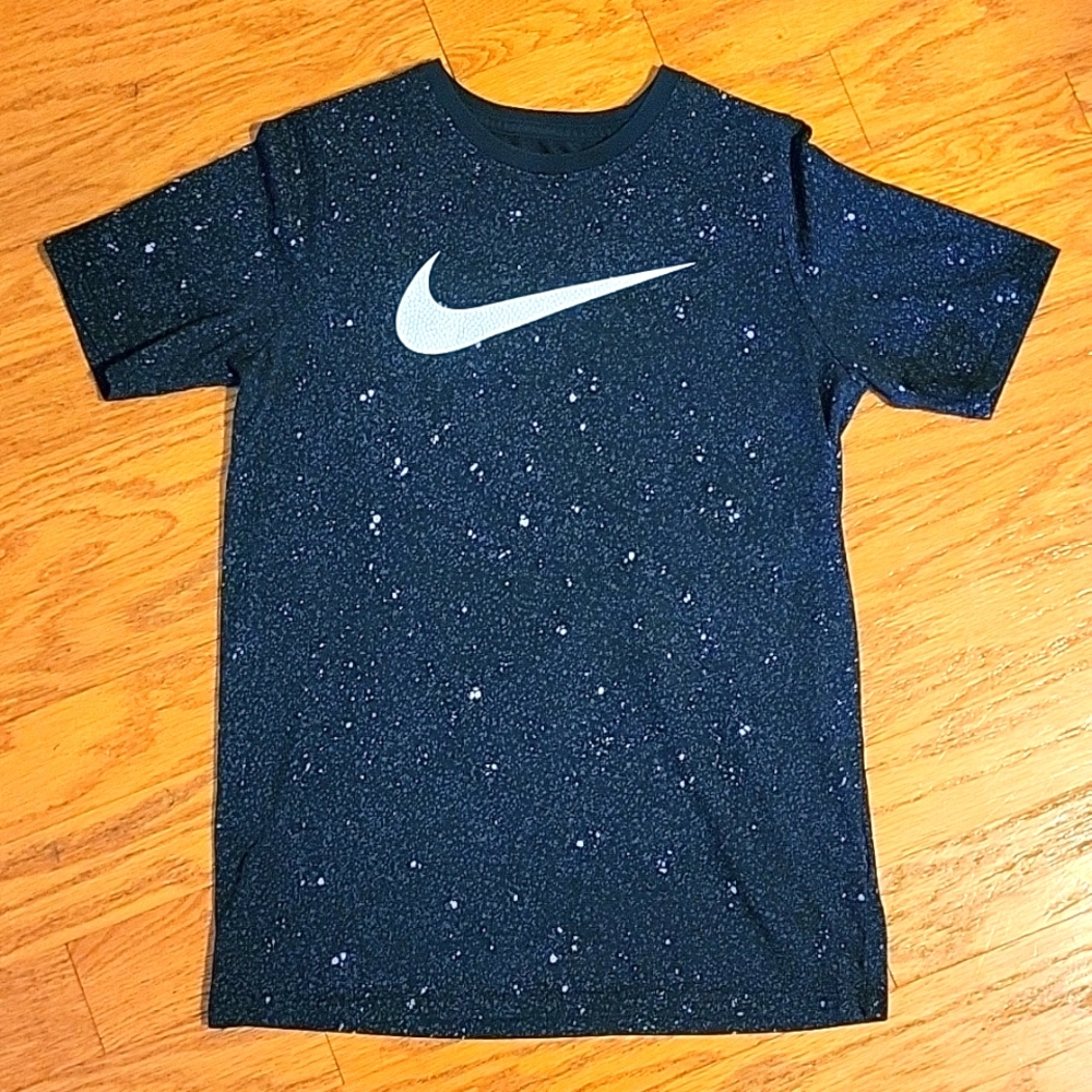 Nike Tee Youth XL Dri-Fit T-shirt